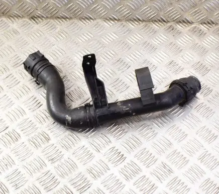 Land Rover Range Rover Sport L494 Engine coolant pipe/hose CPLA8B273CC