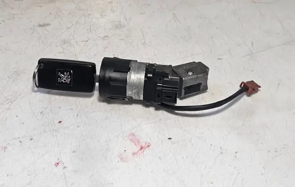 Peugeot 207 Ignition lock 9663123280 36410600