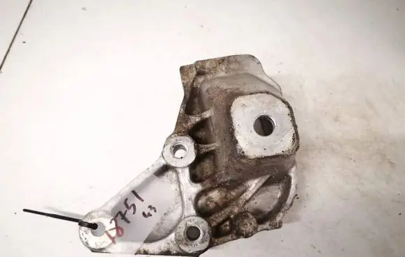 Citroen C5 Engine mounting bracket 9647029580