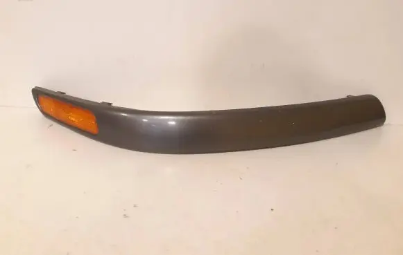 Volvo S40, V40 Front bumper splitter molding 30621489A