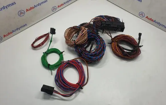 BMW 5 F10 F11 Sound system wiring loom 929647 61131383502 1383502