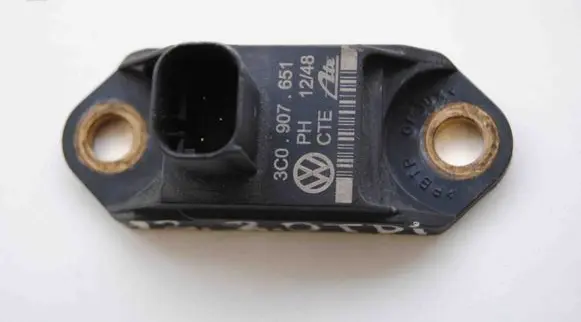 Volkswagen Scirocco Airbag deployment crash/impact sensor 3C0907651