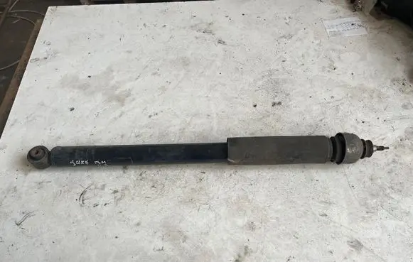 Nissan Juke I F15 Rear shock absorber/damper