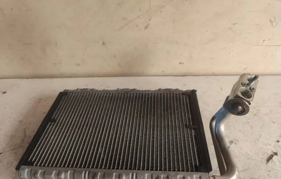 Mercedes-Benz E W212 Air conditioning (A/C) radiator (interior) A2308300184