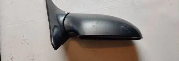 Hyundai Sonata Front door electric wing mirror