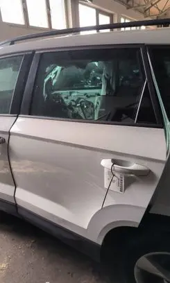 Skoda Karoq Rear door LS9R