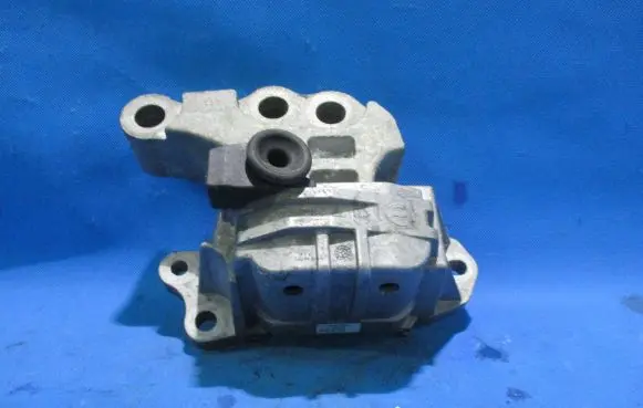 Fiat Tipo Engine mounting bracket 00520407270