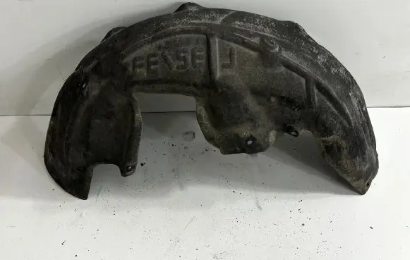 BMW 4 F32 F33 Rear arch fender liner splash guards 7260747