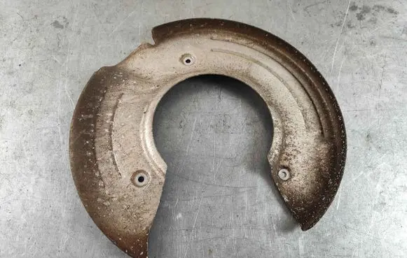 Land Rover Discovery Sport Rear brake disc plate dust cover LR061393