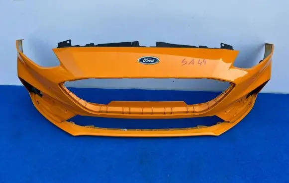 Ford Focus Front bumper JX7B-17757-S