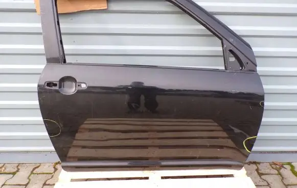 Suzuki Swift III Door (2 Door Coupe) 