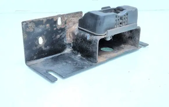 Mercedes-Benz ML W164 Jacking socket point