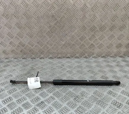 Volkswagen Golf VII Tailgate/trunk strut/damper 5G6827550G
