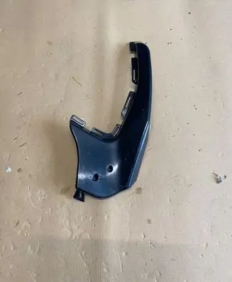 Audi A6 S6 C8 4K Front bumper mounting bracket 4K0807097