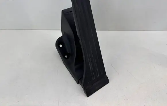 Mercedes-Benz CLS C257 Accelerator throttle pedal A2053000004