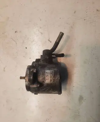 Vacuum pump