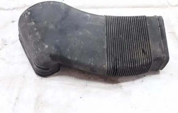 Audi A6 S6 C5 4B Air intake hose/pipe 8D0129617E