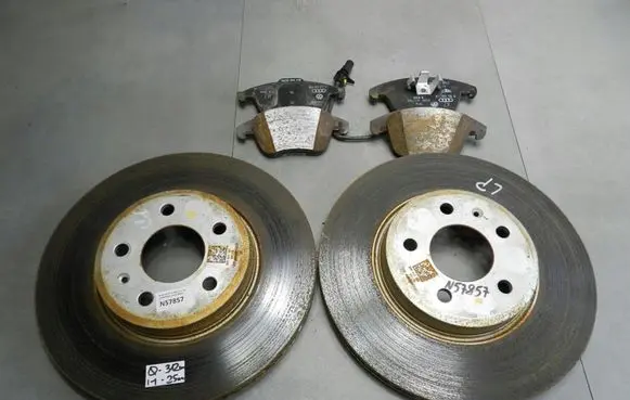 Audi A5 Sportback 8TA Front brake disc 8K0615301