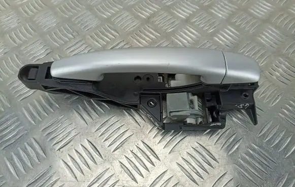 Peugeot 208 Rear door exterior handle 9672961080