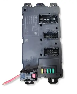 BMW 1 F20 F21 Central body control module A2C30450005 9274021 00000F4C