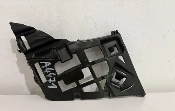 Volvo S90, V90 Front bumper mounting bracket 31383496
