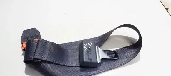 Mitsubishi Galant Middle seatbelt (rear) B0092670 04225031