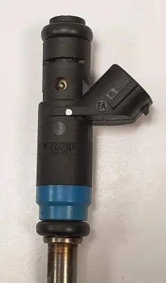 Audi A4 S4 B6 8E 8H Fuel injector 2035A02203