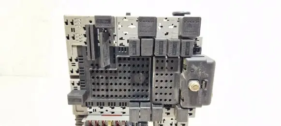 Volvo V70 Fuse box set 9401802