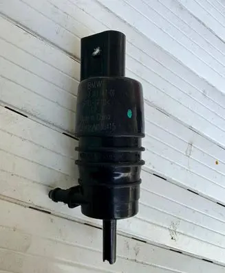 BMW 1 F20 F21 Windscreen/windshield washer pump 7310147