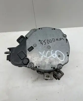 Volvo XC60 Generator/alternator 32300720 0127813031 201005