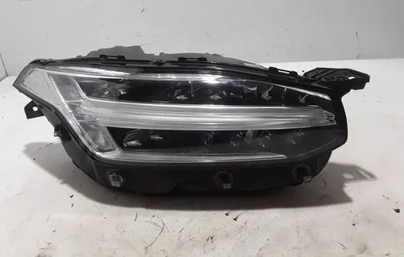 Volvo XC90 Headlight/headlamp