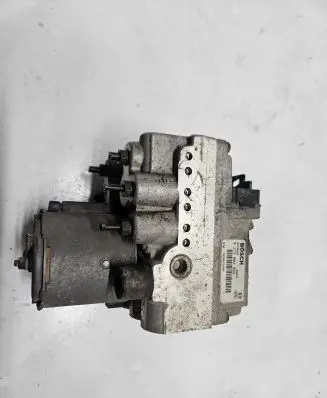 Volkswagen Transporter - Caravelle T4 ABS Pump 0273004098 703907379A