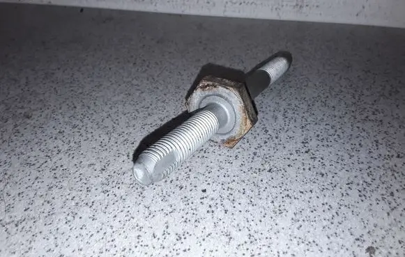 Rear axle beam