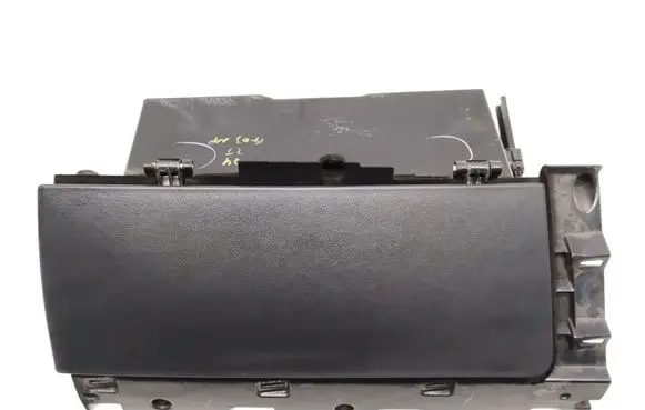 Tesla Model S Glove box 1035104-00-B