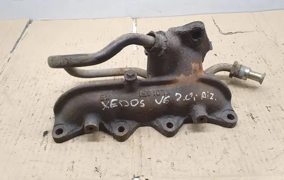 Mazda Xedos 6 Exhaust manifold