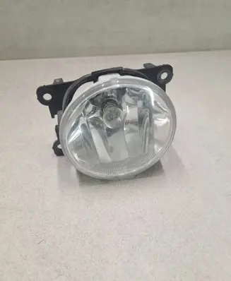 Peugeot 208 Front fog light A046192 00K03BPL 15069