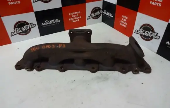 Volvo S60 Exhaust manifold 30757870