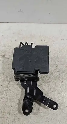 Hyundai i30 ABS Pump A658930500 FE21372229 6WPC404750