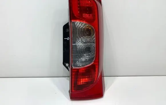 Fiat Fiorino Rear/tail lights 01353205080E