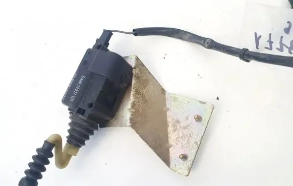 Saab 9-3 Ver2 Central locking motor 12837101