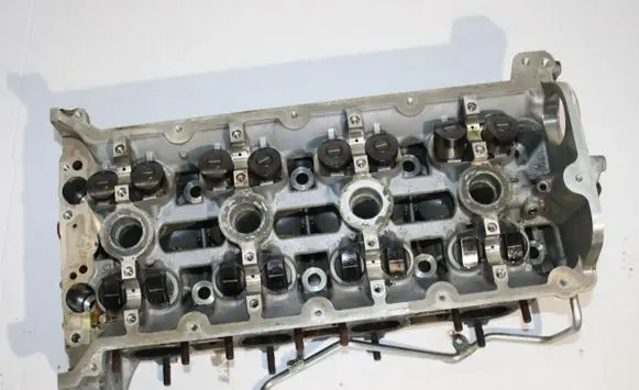 Porsche Cayenne (92A) Engine head 