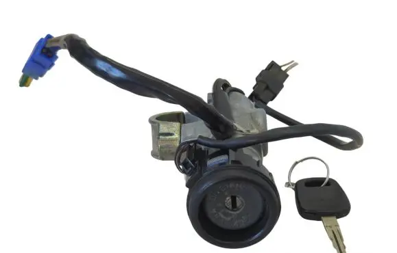 Subaru Forester SG Ignition lock 88213FC000 0617500010 83121FC090