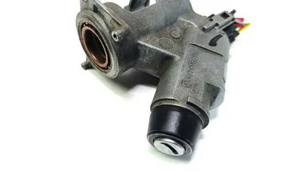 Seat Toledo I (1L) Ignition lock 357905851
