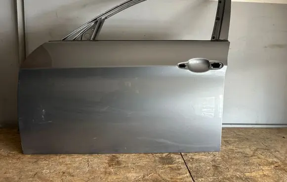 BMW 3 E90 E91 Front door