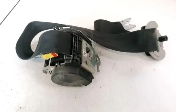Renault Laguna III Front seatbelt 868840031R E20406065