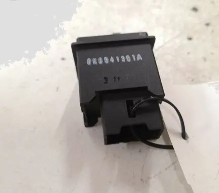 Audi A4 S4 B8 8K Headlight level height control switch 8K0941301A