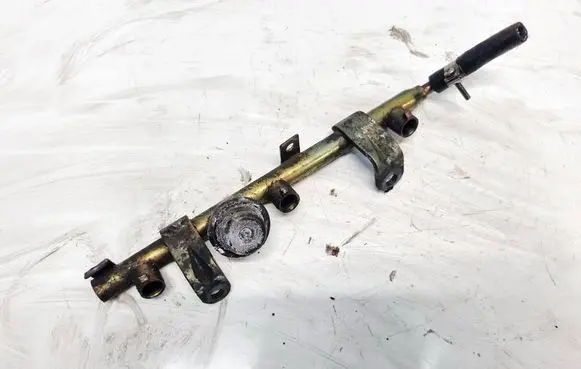 Subaru B9 Tribeca Fuel main line pipe 