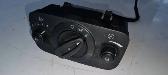 Ford Mondeo MK IV Light switch 10003922 8G9T13A024AA