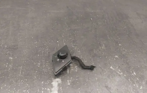 Skoda Superb B5 (3U) Wing mirror switch 3U1959565E