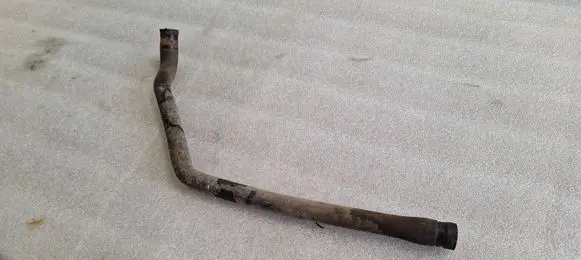 Audi 80 90 S2 B4 Engine coolant pipe/hose 